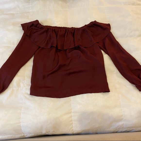 Burgundy off the shoulder blouse - Picture 5 of 5